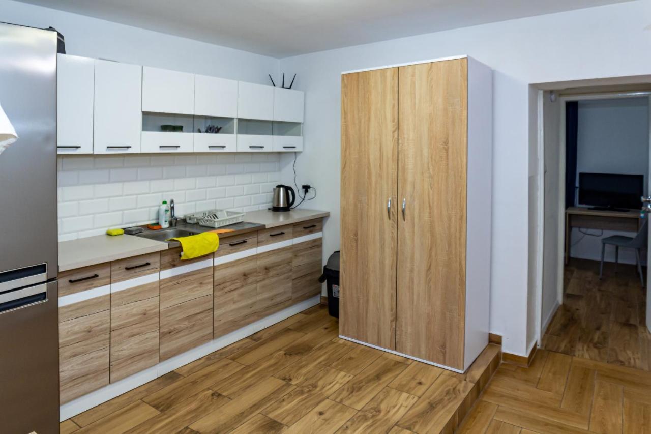Skarbek Ilawa, Pokoje I Apartamenty Buitenkant foto