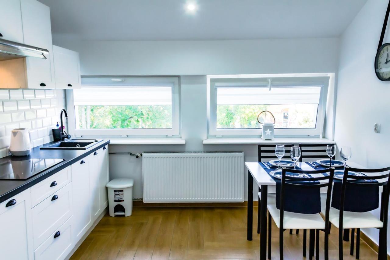 Skarbek Ilawa, Pokoje I Apartamenty Buitenkant foto