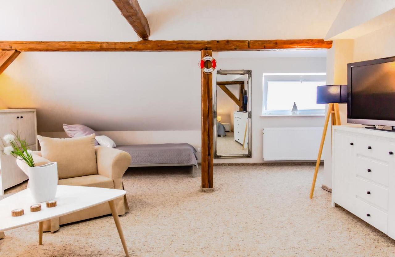 Skarbek Ilawa, Pokoje I Apartamenty Buitenkant foto